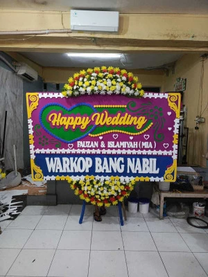 Papan Bunga di Pakisrejo Banyuurip